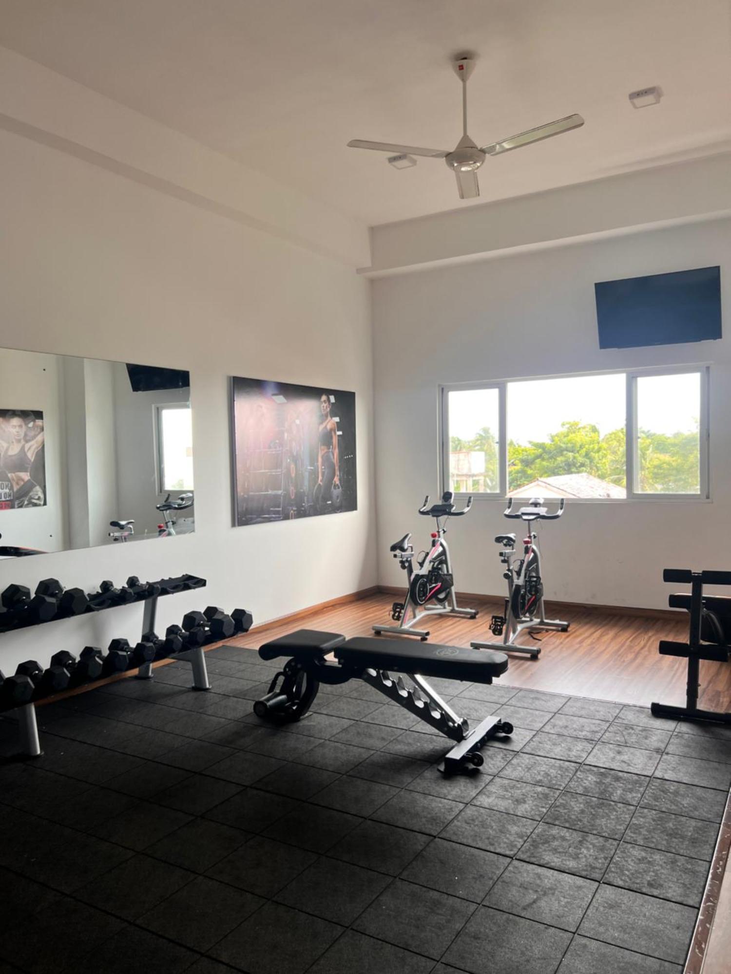 Ocean Breeze Negombo- Tidesend Luxury Beach Apartments Luaran gambar