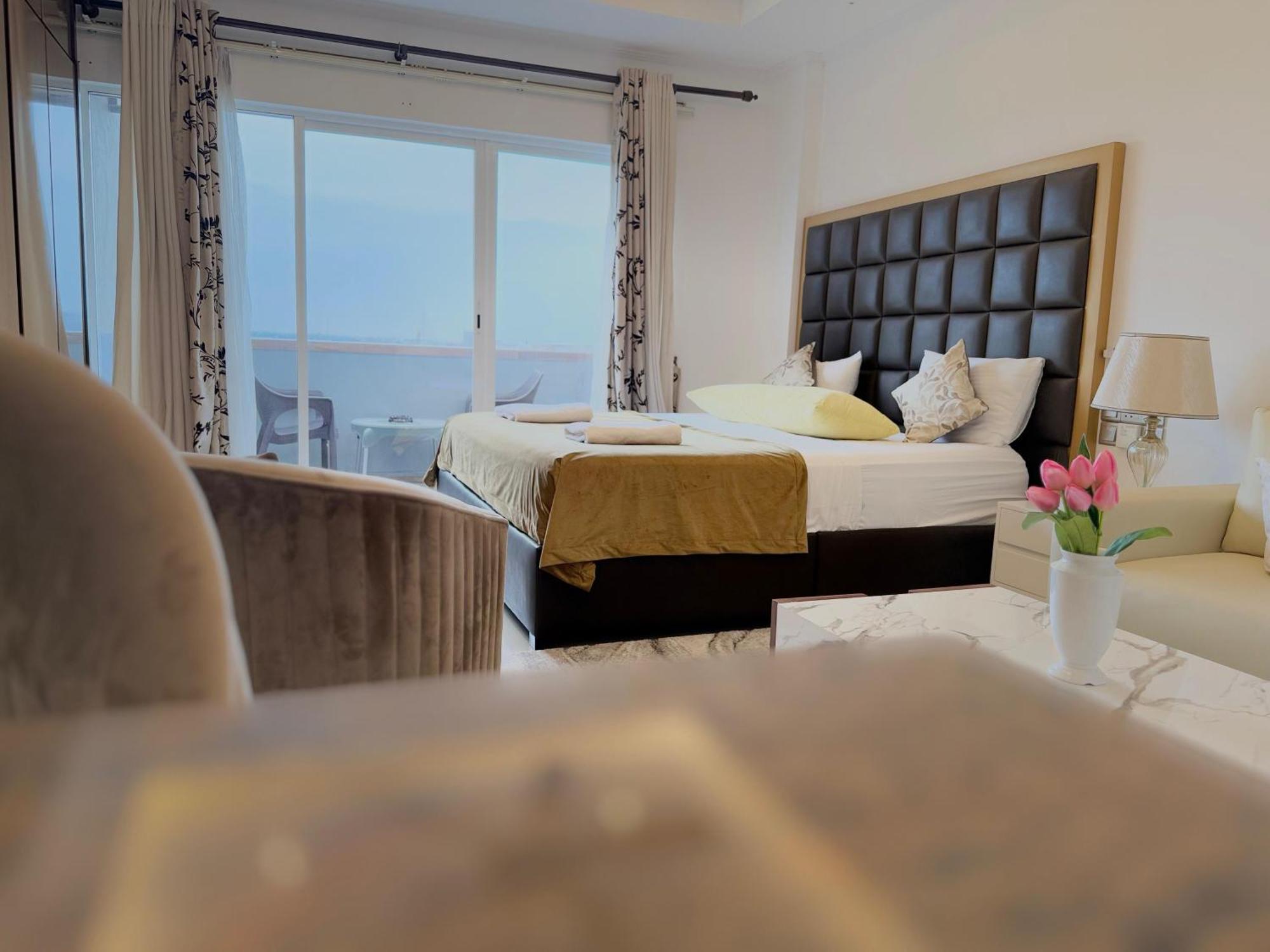 Ocean Breeze Negombo- Tidesend Luxury Beach Apartments Luaran gambar