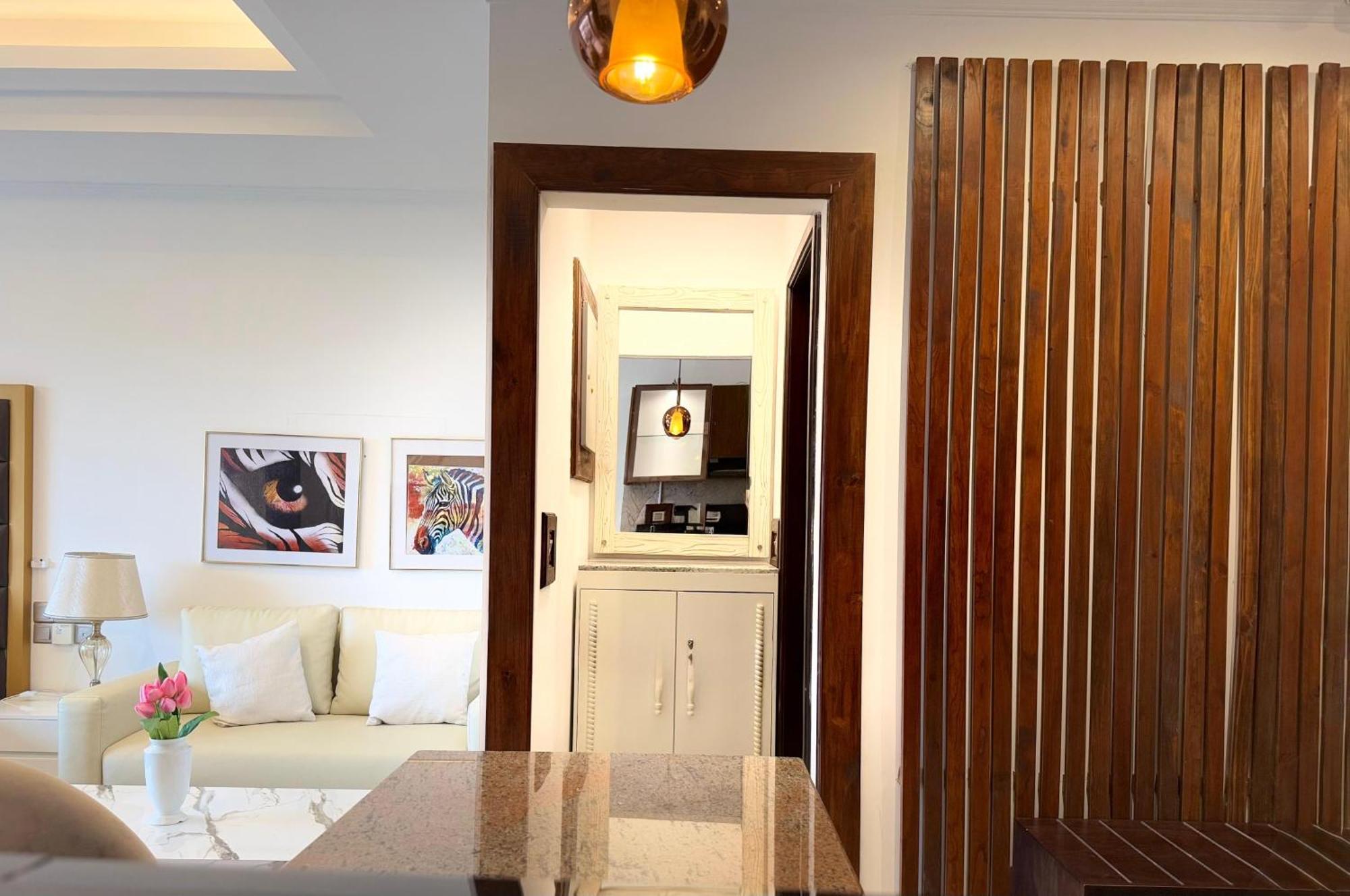 Ocean Breeze Negombo- Tidesend Luxury Beach Apartments Luaran gambar